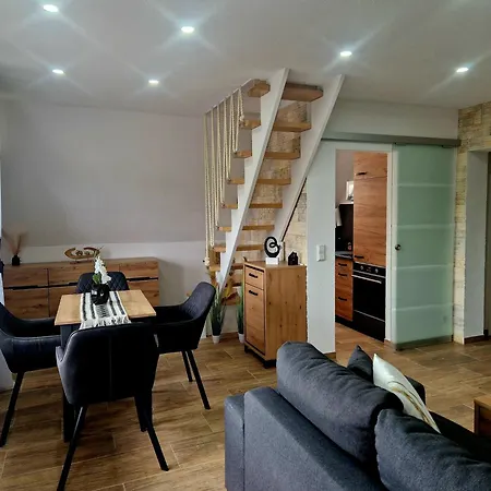 Vilami Mit Indoor Pool, Sauna, Hunde Willkommen Appartement *